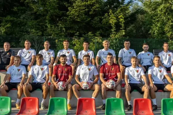 Bracia Wilk wzmacniają Zenit Chmielnik
