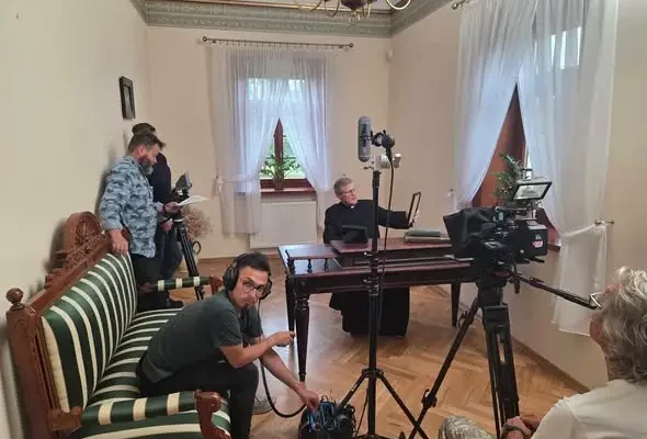 Ochrona przeciwpożarowa na planie filmu o Wojciechu Szczepaniaku w Tokarni