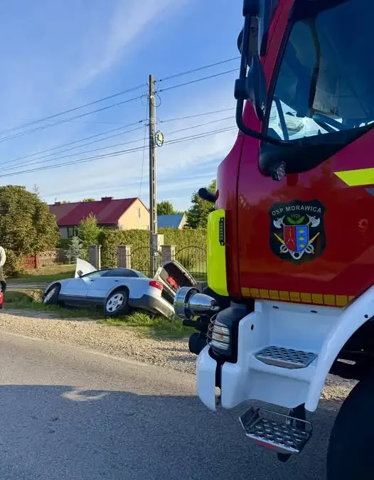 Wypadek na ul. Chęcińskiej w Brzezinach – interwencja służb