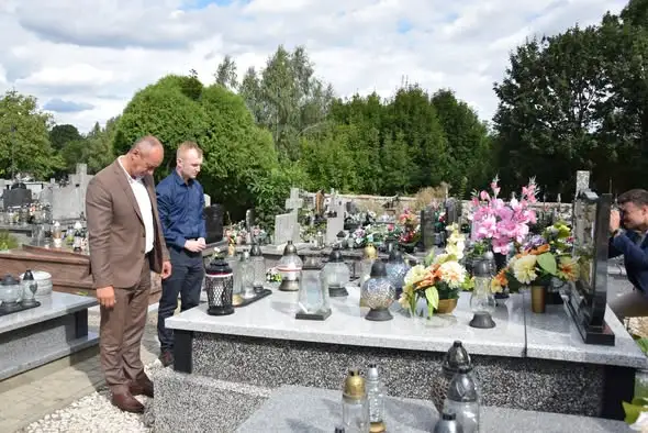 Hołd dla Stanisława Pokrzywki – obrońcy Westerplatte w Bodzentynie