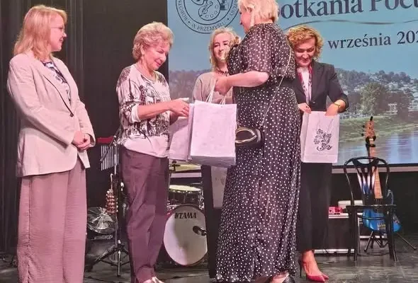 Lidia Jędrocha z gminy Nowiny zdobyła I miejsce w XII Ogólnopolskim Konkursie Poetyckim o Wstęgę Sanu