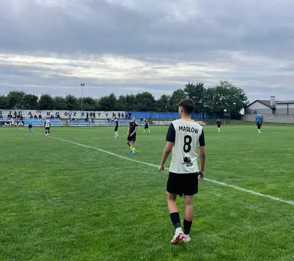 MSS Klonówka Masłów przegrywa z Łysicą Bodzentyn 0:3. Druga porażka z rzędu