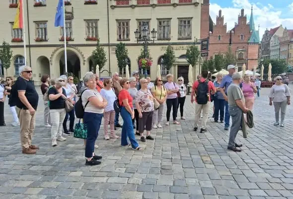 Seniorzy ze Strawczyna zwiedzili Wrocław w ramach projektu unijnego