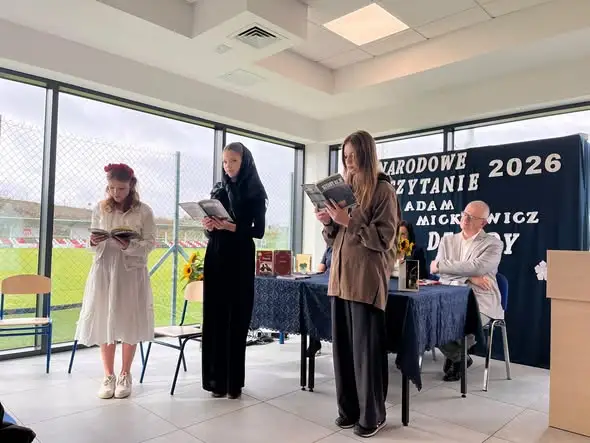 Narodowe Czytanie 2026 w Górnie: „Dziady” Mickiewicza w interpretacji uczniów i gości