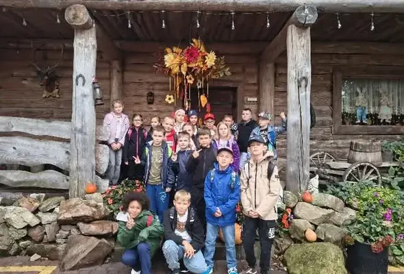 Wiejski MasterChef w Dębnie – trzecioklasiści odkrywali smaki i barwy jesieni