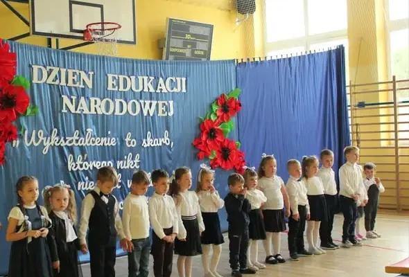 Dzień Edukacji Narodowej w Szkole Podstawowej w Cierchach