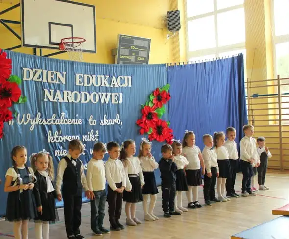 Dzień Edukacji Narodowej w Szkole Podstawowej w Cierchach