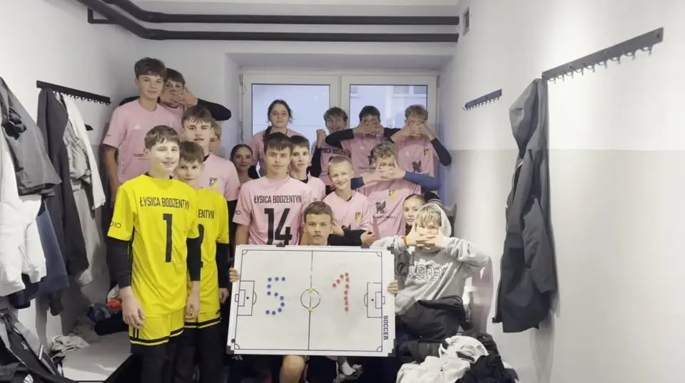 Trampkarze Łysicy Bodzentyn rozgromili Kamienną Brody 5:1 w zaległym meczu