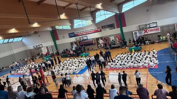 Karate Chikara z Daleszyc: medale w Niemczech i drużynowe srebro w Sandomierzu