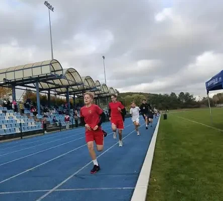 Czwórbój lekkoatletyczny w Nowinach: uczniowie rywalizowali w czterech konkurencjach