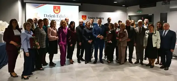Dzień Edukacji Narodowej w Gminie Bieliny – podziękowania i Nagrody Wójta dla nauczycieli