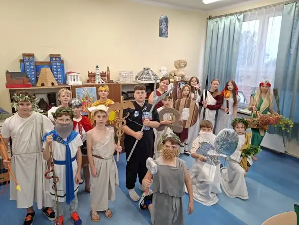Strawczyńscy piątoklasiści przenieśli się na mityczny Olimp