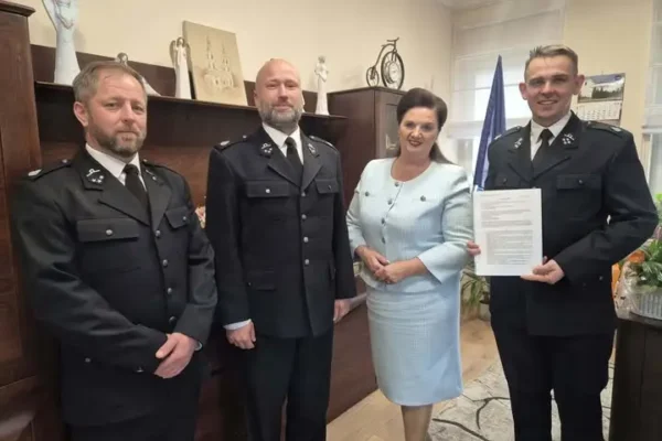 Nowy wóz strażacki dla OSP Zajączków – umowa podpisana