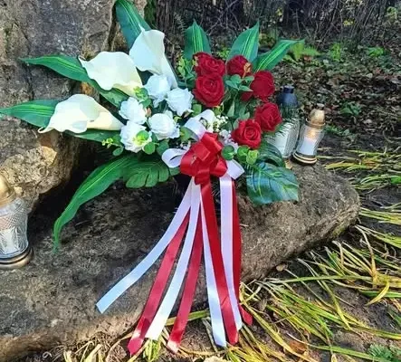 Łagów: XII edycja „Znicza Pamięci” – uczniowie zadbali o zapomniane groby