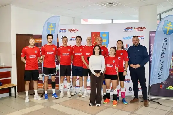 XIII Turniej Piłki Siatkowej Samorządów w Bilczy – Morawica w czołówce