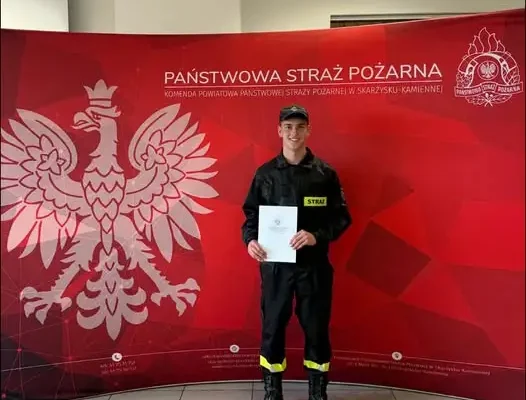 Nowy strażak OSP w gminie Skarżysko-Kamienna zdał egzamin podstawowy