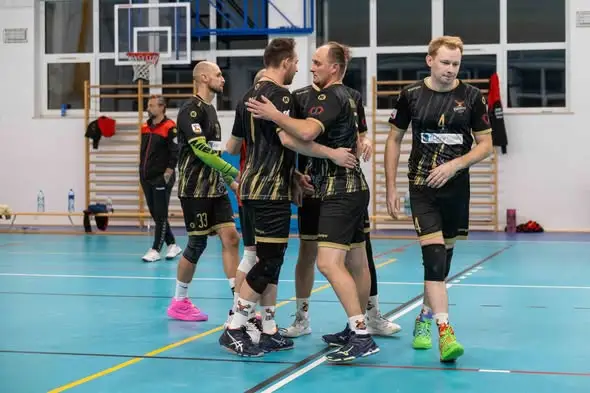 Semav Stones Emeryk SK Nowa Słupia rozgromił GKS Arkę Pawłów 3:0